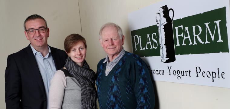 Plas Farm