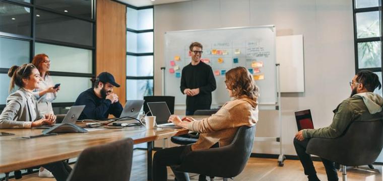 A meeting at a tech start-up